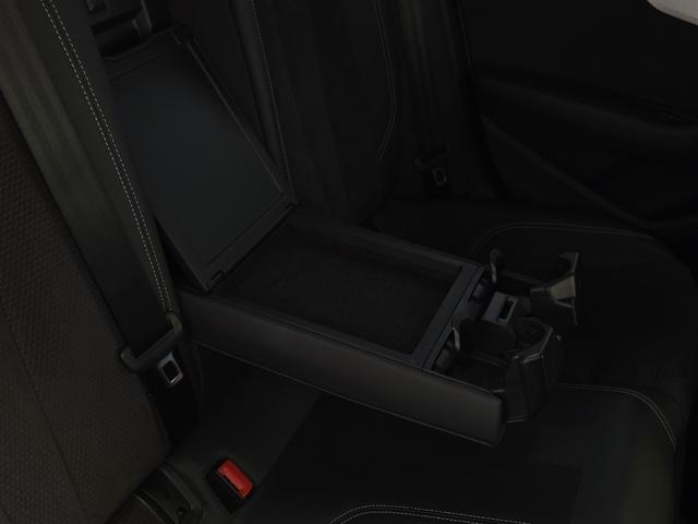 Ａ５スポーツバック ４５ＴＦＳＩクワトロ　スポーツ　Ｓｌｉｎｅライティングパッケージ／アシスタンスパッケージ／アルカンターラ＆レザーシート／バーチャルコックピット／パノラマサンルーフ／マトリクスＬＥＤヘッドライトパッケージ／マルチカラーアンビエント（80枚目）