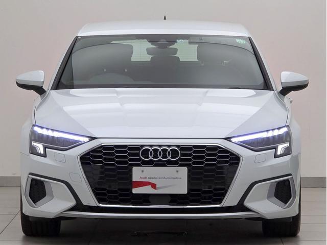 Ａ３ スポーツバック３０ＴＦＳＩアドバンスド　バーチャルコックピット／マルチメディアインターフェイス／２０スポークアルミホイール／ＬＥＤヘッドライト／（5枚目）