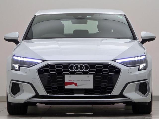 Ａ３ スポーツバック３０ＴＦＳＩアドバンスド　バーチャルコックピット／マルチメディアインターフェイス／２０スポークアルミホイール／ＬＥＤヘッドライト／（6枚目）