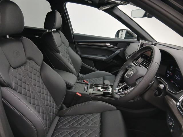 SQ5 ベースグレード レザーパッケージ パノラマサンルーフ アダプティブSスポーツエアサスペンション ブラック Audi rings & ブラックスタイリング プライバシーガラス コンフォートパッケージ(35枚目)