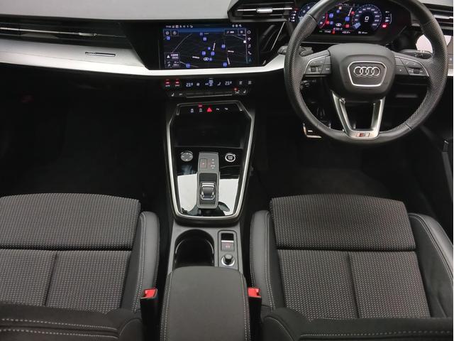 AUDI A3 SPORTBACK 30 TFSI S LINE