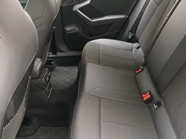 AUDI A3 SPORTBACK 30 TFSI S LINE