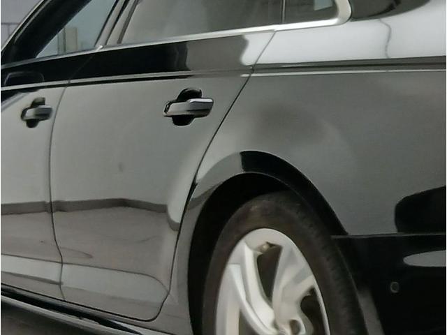 Ａ４ ３５ＴＦＳＩスポーツ　Ｓラインパッケージ　エクステリアパッケージ　Ｓ　ｌｉｎｅ　パッケージ　アシスタンスパッケージアンビエントライティング　バーチャルコックピット　フラットボトムステアリング　マトリクスＬＥＤヘッドライトパッケージ（46枚目）