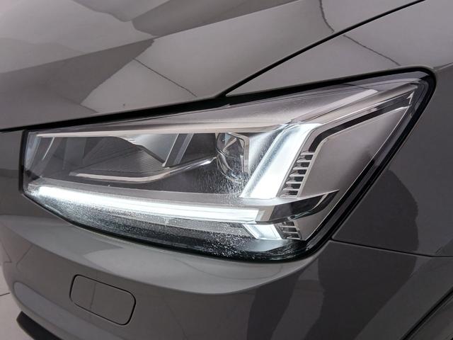 SQ2 ベースグレード Bang & Olufsen サウンドシステム アシスタンスパッケージ オートマチックテールゲート カラードブレーキキャリパー レッド ナビゲーションパッケージ バーチャルコックピット(7枚目)