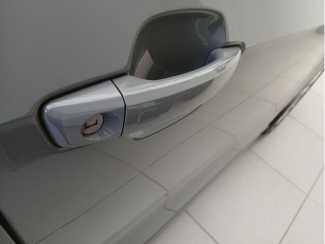 SQ2 ベースグレード Bang & Olufsen サウンドシステム アシスタンスパッケージ オートマチックテールゲート カラードブレーキキャリパー レッド ナビゲーションパッケージ バーチャルコックピット(14枚目)