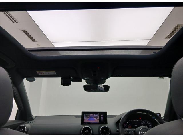 SQ2 ベースグレード Bang & Olufsen サウンドシステム アシスタンスパッケージ オートマチックテールゲート カラードブレーキキャリパー レッド ナビゲーションパッケージ バーチャルコックピット(18枚目)