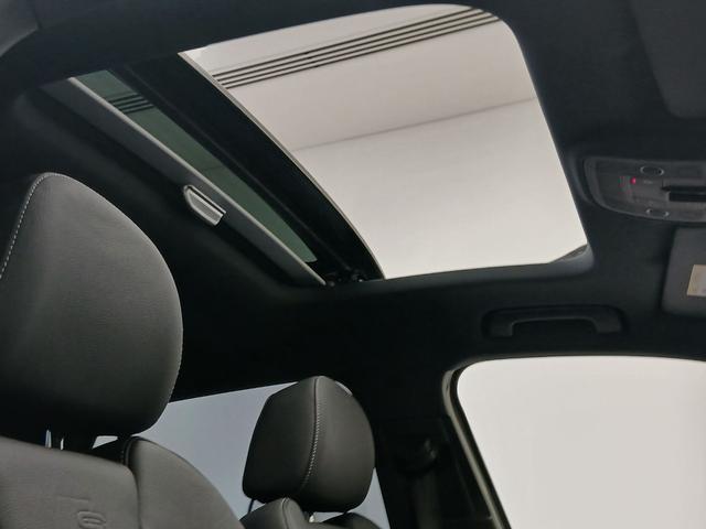 SQ2 ベースグレード Bang & Olufsen サウンドシステム アシスタンスパッケージ オートマチックテールゲート カラードブレーキキャリパー レッド ナビゲーションパッケージ バーチャルコックピット(19枚目)