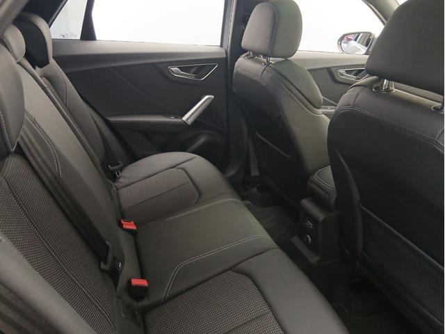 SQ2 ベースグレード Bang & Olufsen サウンドシステム アシスタンスパッケージ オートマチックテールゲート カラードブレーキキャリパー レッド ナビゲーションパッケージ バーチャルコックピット(34枚目)