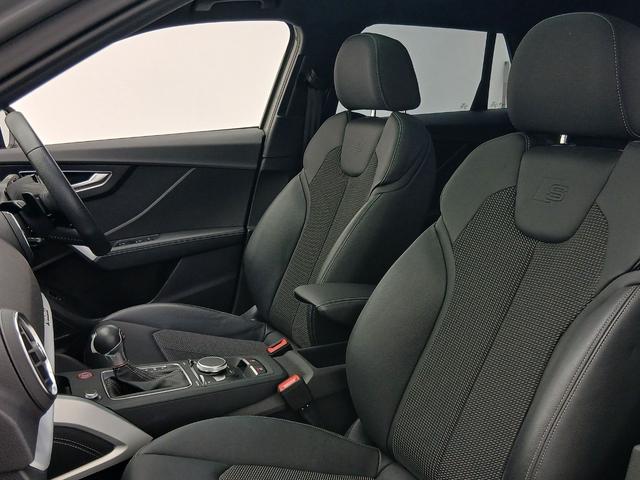 SQ2 ベースグレード Bang & Olufsen サウンドシステム アシスタンスパッケージ オートマチックテールゲート カラードブレーキキャリパー レッド ナビゲーションパッケージ バーチャルコックピット(40枚目)