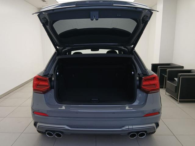 SQ2 ベースグレード Bang & Olufsen サウンドシステム アシスタンスパッケージ オートマチックテールゲート カラードブレーキキャリパー レッド ナビゲーションパッケージ バーチャルコックピット(46枚目)