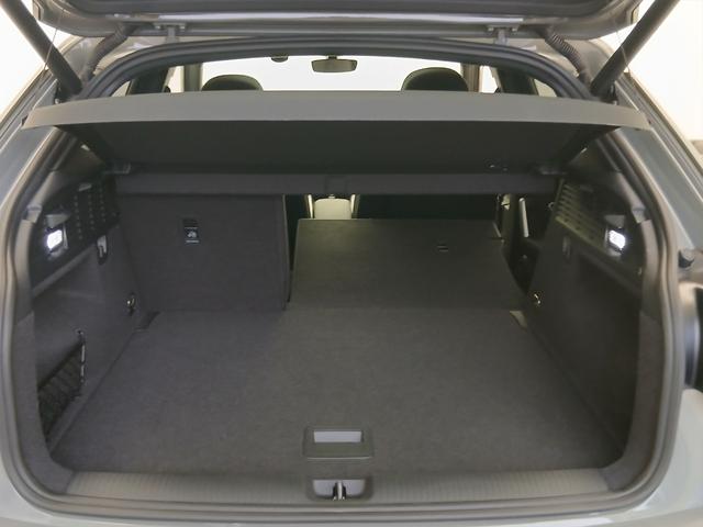 SQ2 ベースグレード Bang & Olufsen サウンドシステム アシスタンスパッケージ オートマチックテールゲート カラードブレーキキャリパー レッド ナビゲーションパッケージ バーチャルコックピット(49枚目)