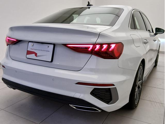 A3セダン 40TFSIクワトロ Sライン ナビゲーションパッケージ ラグジュアリーパッケージ S lineプラスパッケージ フロントシート電動調整機能 シートヒーター レーンアシスト/アダプティブクルーズアシスト(4枚目)