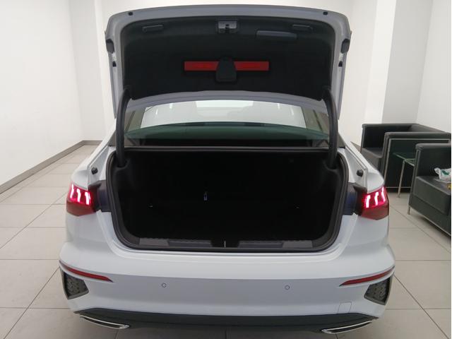 A3セダン 40TFSIクワトロ Sライン ナビゲーションパッケージ ラグジュアリーパッケージ S lineプラスパッケージ フロントシート電動調整機能 シートヒーター レーンアシスト/アダプティブクルーズアシスト(14枚目)