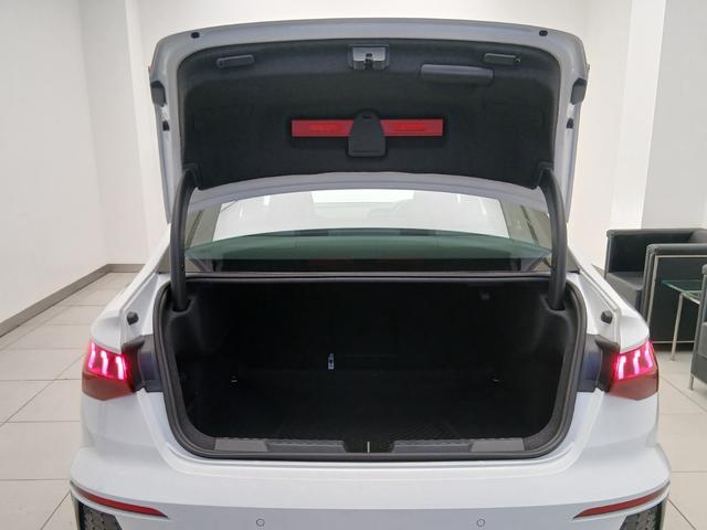 A3セダン 40TFSIクワトロ Sライン ナビゲーションパッケージ ラグジュアリーパッケージ S lineプラスパッケージ フロントシート電動調整機能 シートヒーター レーンアシスト/アダプティブクルーズアシスト(57枚目)