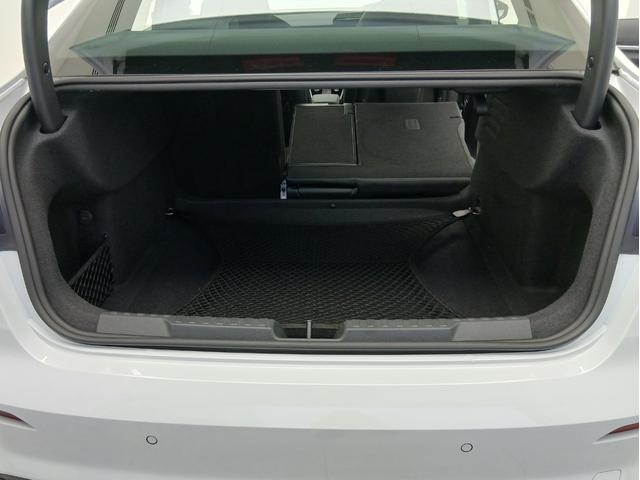 A3セダン 40TFSIクワトロ Sライン ナビゲーションパッケージ ラグジュアリーパッケージ S lineプラスパッケージ フロントシート電動調整機能 シートヒーター レーンアシスト/アダプティブクルーズアシスト(61枚目)