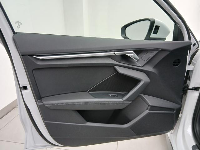 A3セダン 40TFSIクワトロ Sライン ナビゲーションパッケージ ラグジュアリーパッケージ S lineプラスパッケージ フロントシート電動調整機能 シートヒーター レーンアシスト/アダプティブクルーズアシスト(64枚目)