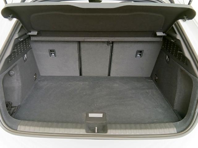 S3 スポーツバック ファインナッパレザー Bang & Olufsen 3Dサウンドシステム マトリクスLEDヘッドライト ダイナミックターンインディケーター プライバシーガラス カラードブレーキキャリパー レット(60枚目)