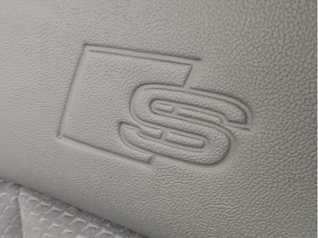 A4アバント 40TDIクワトロ Sライン アルミホイール 5Vスポークスターデザインマットチタンルック ポリッシュト (Audi Sport) コンフォートパッケージ S line plus パッケージ サラウンドビューカメラ/パークアシスト(17枚目)