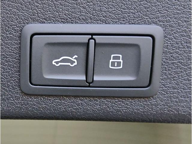 A4アバント 40TDIクワトロ Sライン アルミホイール 5Vスポークスターデザインマットチタンルック ポリッシュト (Audi Sport) コンフォートパッケージ S line plus パッケージ サラウンドビューカメラ/パークアシスト(78枚目)