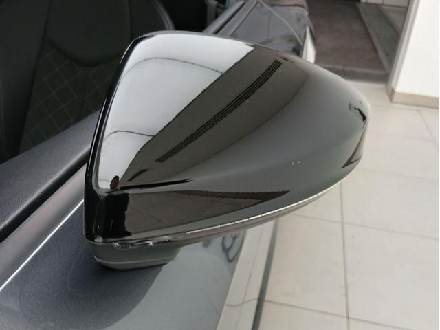 TTクーペ 40TFSI S line パッケージ コンフォートパッケージ アルミホイール 5 スポークブレードデザイン ブラック audi rings & ブラックハイグロススタイリングパッケージ TVチューナー(13枚目)