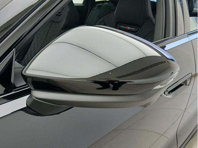 A5アバント TFSIクワトロ 150kW ラグジュアリーパッケージ パノラマガラスルーフ ARヘッドアップディスプレイ Bang&Olufsen ヘッドレストスピーカー MMIパッセンジャーディスプレイ シートベンチレーション(15枚目)