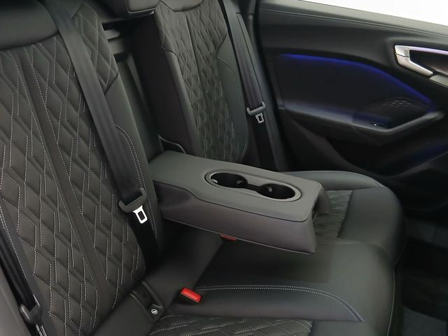 A5アバント TFSIクワトロ 150kW ラグジュアリーパッケージ パノラマガラスルーフ ARヘッドアップディスプレイ Bang&Olufsen ヘッドレストスピーカー MMIパッセンジャーディスプレイ シートベンチレーション(61枚目)