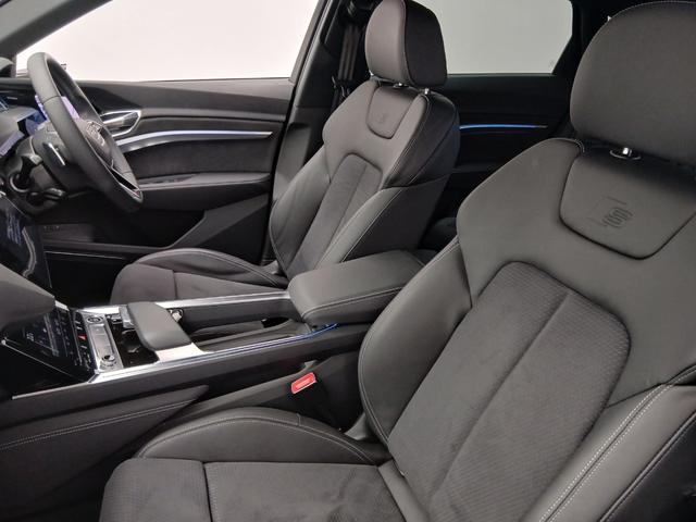 Ｑ８スポーツバック ｅ－トロン ５５ｅ－トロンクワトロ　Ｓライン　デジタルマトリクスＬＥＤヘッドライト　サイレンスパッケージバーチャルエクステリアミラー　インテリアパッケージ　アルミホイール　Ａｕｄｉ　ｒｉｎｇｓ　＆　ブラックスタイリングパッケージ（14枚目）