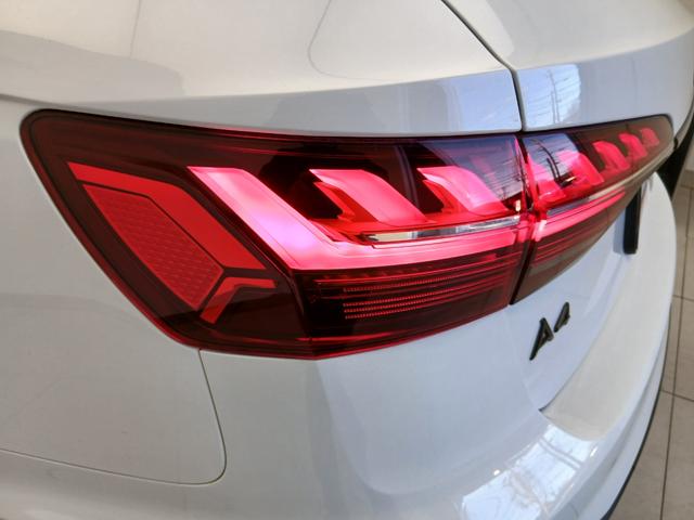 A4アバント 40TDIクワトロ Sライン パノラマサンルーフ コンフォートパッケージ ブラック Audi rings & ブラックスタイリングパッケージ TVチューナー プライバシーガラス S line plus パッケージ(8枚目)