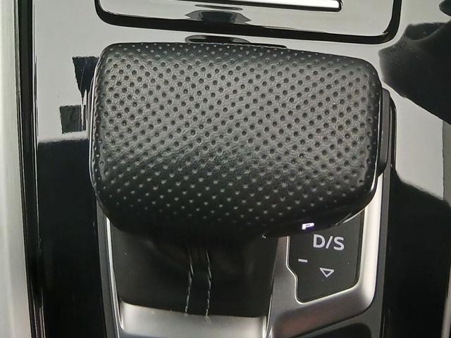 A4アバント 40TDIクワトロ Sライン パノラマサンルーフ コンフォートパッケージ ブラック Audi rings & ブラックスタイリングパッケージ TVチューナー プライバシーガラス S line plus パッケージ(44枚目)