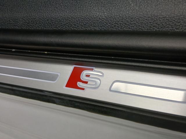 A4アバント 40TDIクワトロ Sライン パノラマサンルーフ コンフォートパッケージ ブラック Audi rings & ブラックスタイリングパッケージ TVチューナー プライバシーガラス S line plus パッケージ(69枚目)