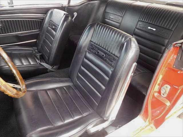2dr H/T 自社輸入車 BCD 302Ci-V8(4枚目)