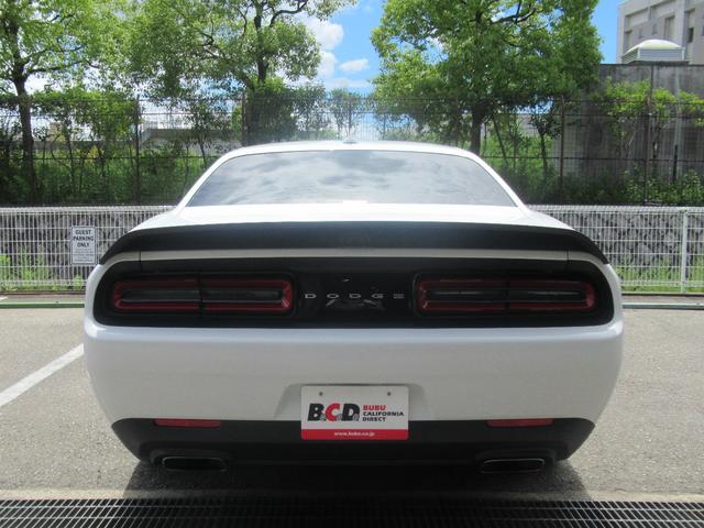 RT スキャットパック 1320ドラッグパック 1320プラスグループ シートヒーター&ベンチレーション APPLEカープレイ&アンドロイドオ-ト アクティブエキゾースト 純正20インチグロスブラックAW(15枚目)