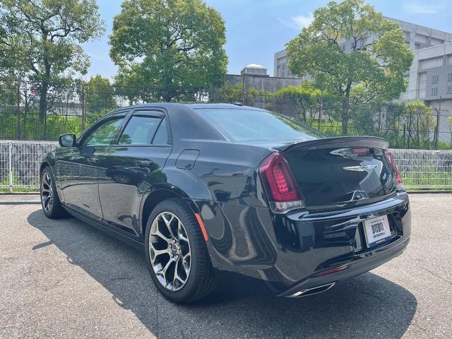300S 正規ディーラー車 ブラックレザーシート シートヒーター&ベンチレーション アダプティブクルーズコントロール バックカメラ ナビ&地デジ(17枚目)