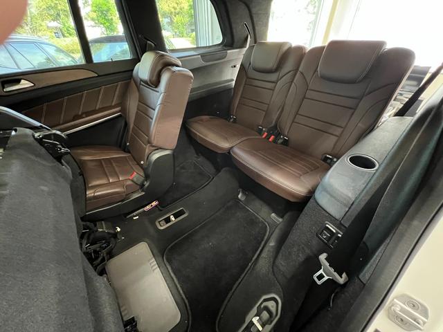 ＧＬクラス ＧＬ６３　ＡＭＧ　ワンオーナー（24枚目）
