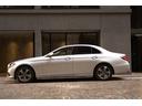 Ｅ２００　アバンギャルド　エクスクルーシブパッケージ　エアバランスパッケージ　ブルメスターサウンドシステム　ディーラー整備　認定中古車（9枚目）