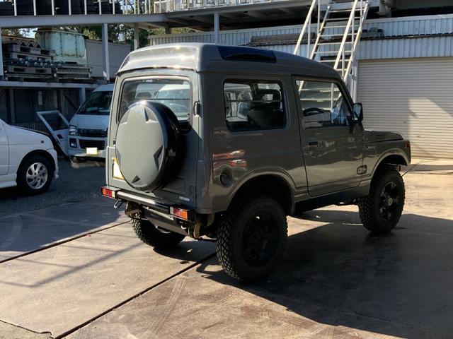 5MT 4WD リフトアップ パノラミックルーフ 16AW(5枚目)