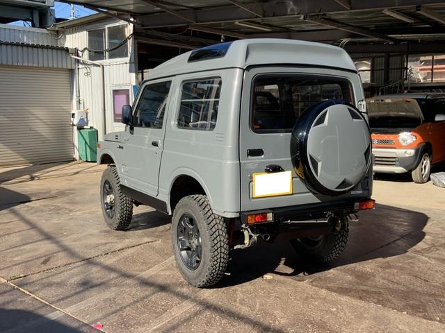 5MT 4WD リフトアップ パノラミックルーフ 16AW(7枚目)
