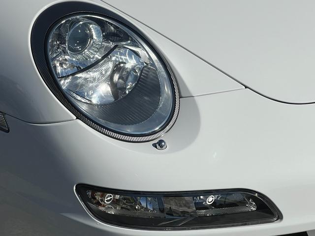 ９１１ ９１１カレラ　正規ディーラー車　ワンオーナー　走行１．５万キロ　ＰＡＳＭ　サンルーフ　シートヒーター　純正１８インチアルミホイール（6枚目）