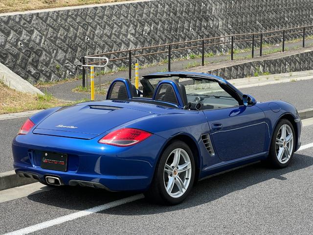 ボクスター ボクスター　９８７．２　後期　ＰＤＫ　スポーツクロノＰＫＧ　パドルシフト　オプションカラーアクアブルーメタリック　オプションボディ同色インテリア（33枚目）