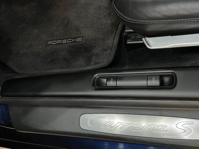 ９１１ ９１１カレラＳ　スポーツクロノＰＫＧ　オールレザインテリア　ＰＡＳＭ　クレストエンボスシート　シートヒーター　クルコン（6枚目）