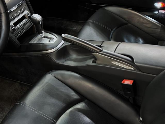 ９１１ ９１１カレラＳ　スポーツクロノＰＫＧ　オールレザインテリア　ＰＡＳＭ　クレストエンボスシート　シートヒーター　クルコン（9枚目）