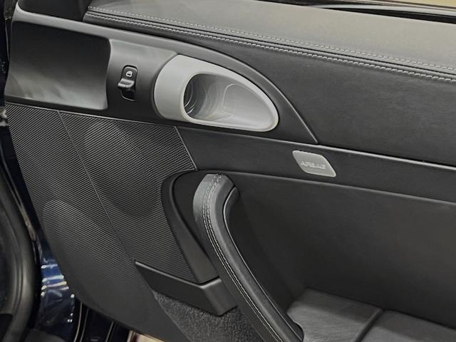 ９１１ ９１１カレラＳ　スポーツクロノＰＫＧ　オールレザインテリア　ＰＡＳＭ　クレストエンボスシート　シートヒーター　クルコン（10枚目）