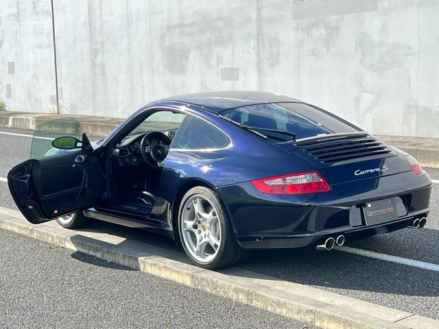 ９１１ ９１１カレラＳ　スポーツクロノＰＫＧ　オールレザインテリア　ＰＡＳＭ　クレストエンボスシート　シートヒーター　クルコン（13枚目）