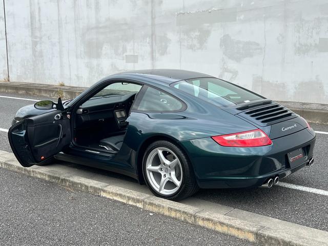 911 911カレラ4 スポエグ PASM シートヒーター サンルーフ オプションカラー、ダークティールメタリック(29枚目)