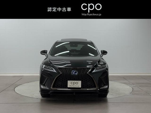 ＲＸ ＲＸ４５０ｈ　Ｆスポーツ　追従クルコン　メモリナビ　地上デジタル　ＥＴＣ車載器　盗難防止システム　アルミ　ミュージックプレイヤー接続可　ＬＥＤ　ＤＶＤ再生　レザー　サンルーフ　キーレス　電動シート　ＡＢＳ　ナビ＆ＴＶ（2枚目）