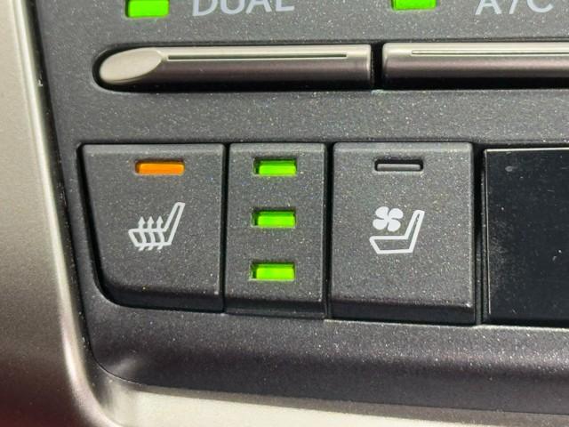 ＮＸ ＮＸ３００ｈ　Ｆスポーツ　追従走行　記録簿　盗難防止システム　アルミ　本革シート　電動シート　Ｂカメラ　ＡＢＳ　パワーステアリング　キーフリー　ＬＥＤライト　パワーウィンドウ　オートエアコン　ワンオーナー車　横滑り防止機能（12枚目）