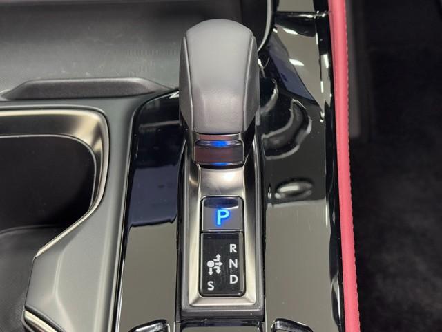 ＮＸ ＮＸ３５０ｈ　スマートキー　バックカメラ　フルセグＴＶ　ＡＣＣ　ＥＴＣ　サイドエアバッグ　メモリーナビ　本革シート　電動シート　ＬＥＤヘッド（13枚目）