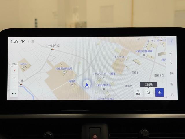 UX UX250h バージョンC バックモニター 地デジ 盗難防止システム LED キーレス ETC AUX スマートキー ナビ&TV 電動シート ESC アルミホイール DVD メモリーナビ ABS 記録簿 エアバッグ(7枚目)