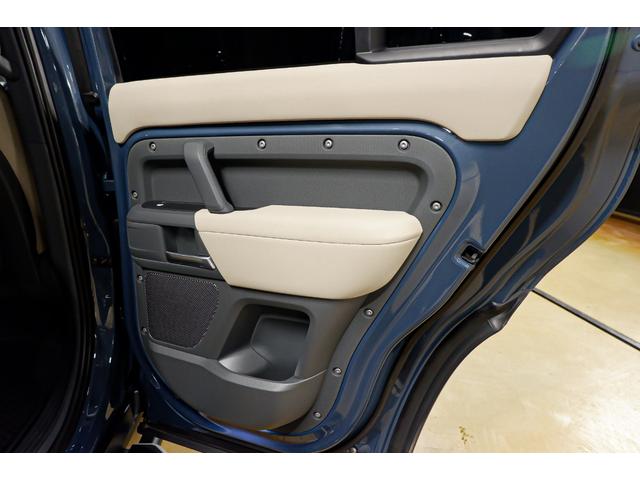 ディフェンダー 110S D300 ◆1年保証◆ エアサス レザーシート シートヒーター デジタルメーター 全方位モニター アダプティブクルコン サイドステップ ブラインドスポット CarPlay対応(35枚目)