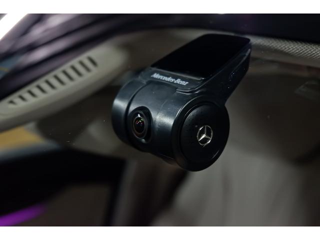 MERCEDES BENZ E-CLASS E400 4MATIC EXCLUSIVE